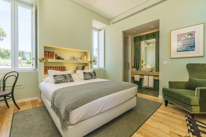 Solar dos Cantos Botanic House & Garden