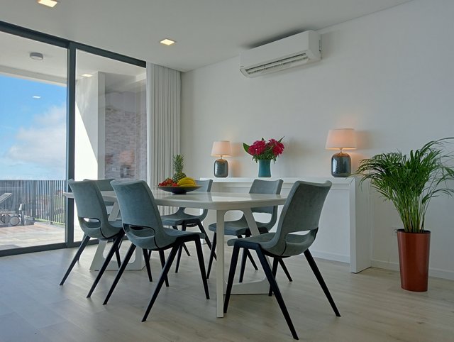 Essbereich mit Tisch für 6 Personen