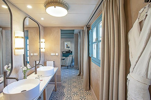 Bad im Deluxezimmer