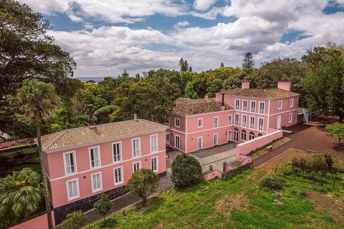 Solar dos Cantos Botanic House & Garden