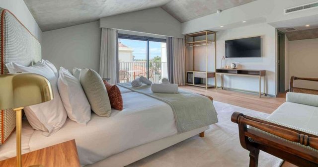Doppelzimmer Premium mit Balkon